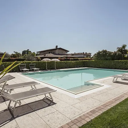 Bianca Apart Otel Sirmione