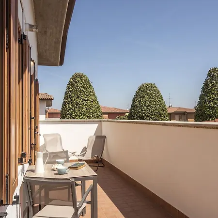 Bianca Apartahotel 2*